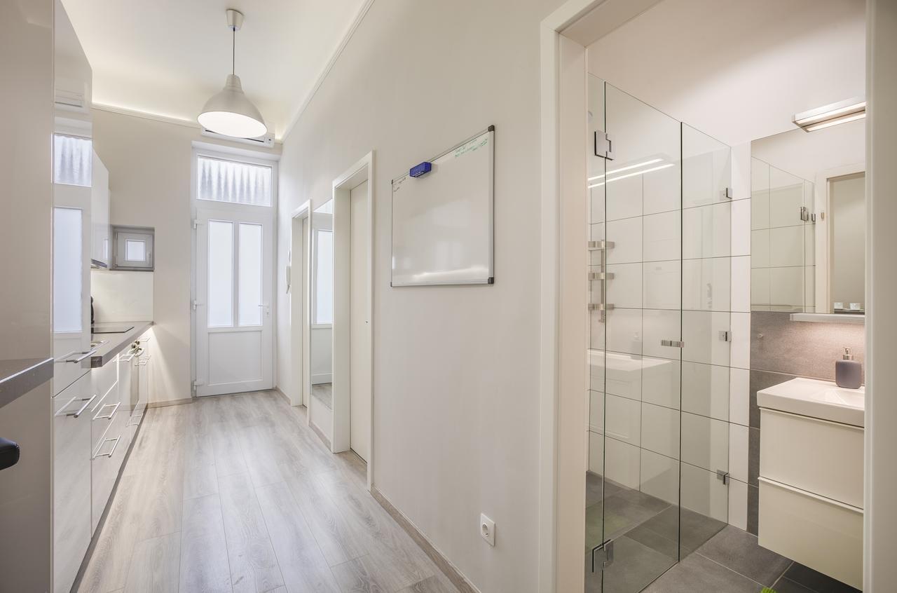 Kings Cross Apartment Budapest Ngoại thất bức ảnh